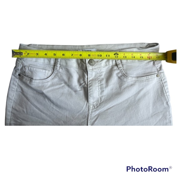 Long khaki shorts - Picture 7 of 7